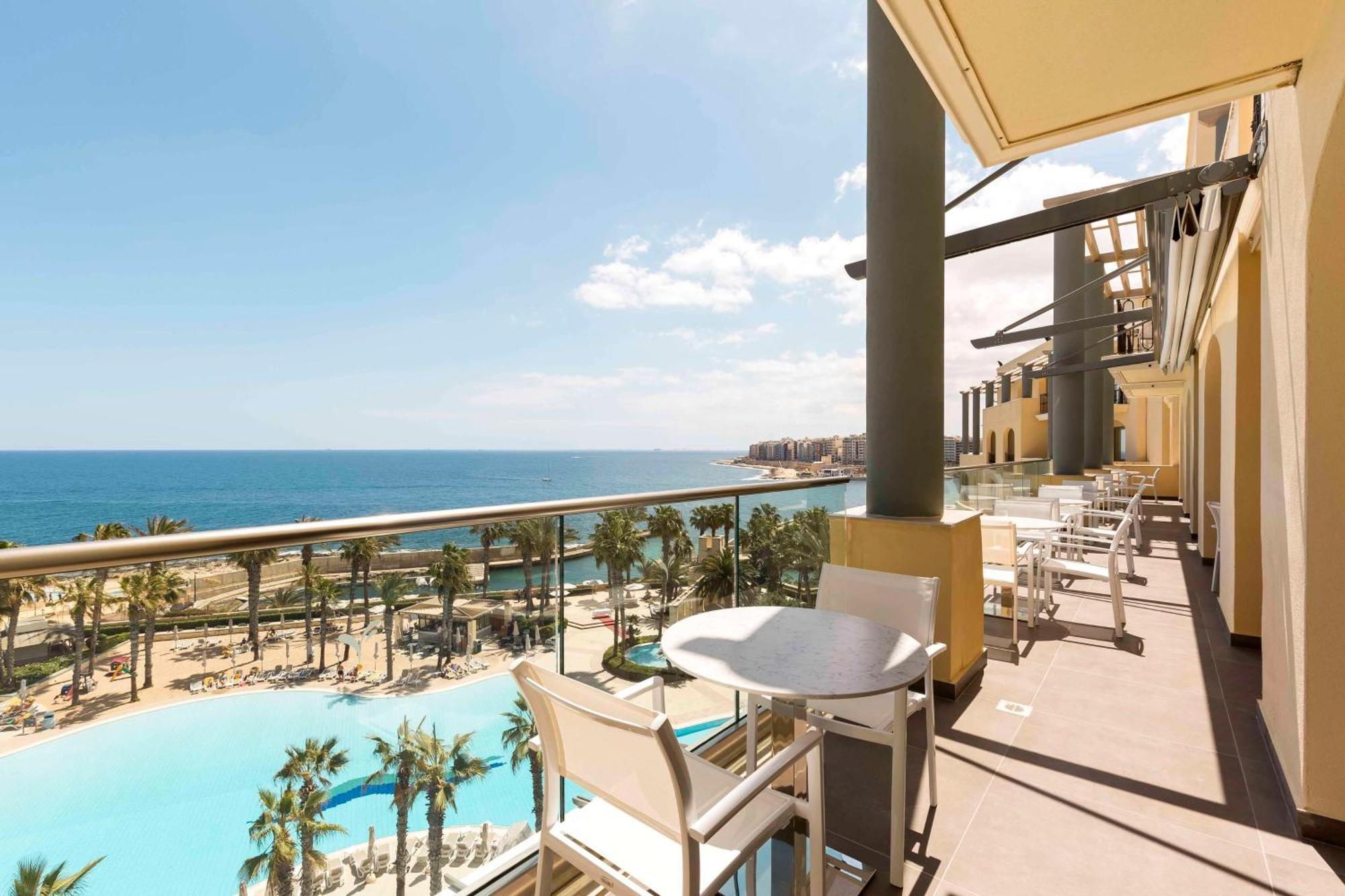 Hotel Hilton Malta San Ġiljan Exterior foto